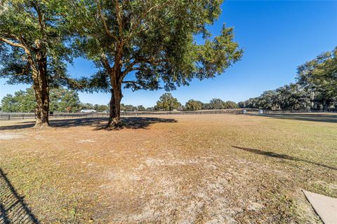 Tiny photo for 680 NE 120th Street, Ocala, FL 34479 (MLS # OM717694)