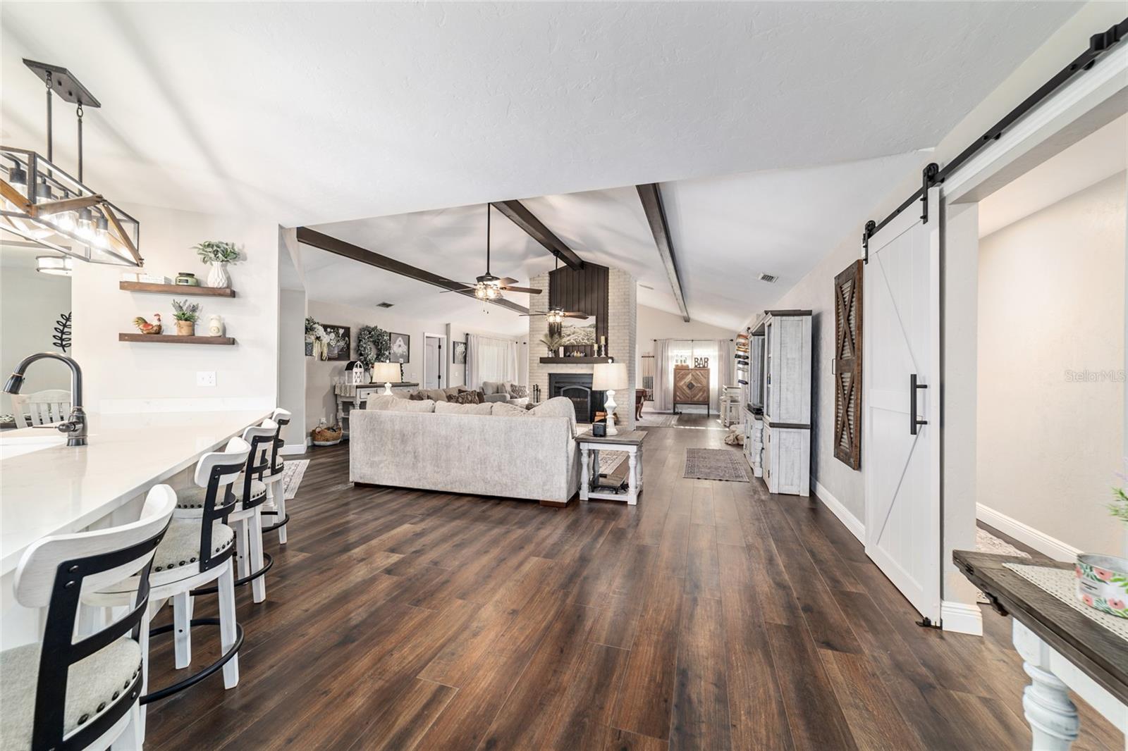 MEADOWLANDS - Residential