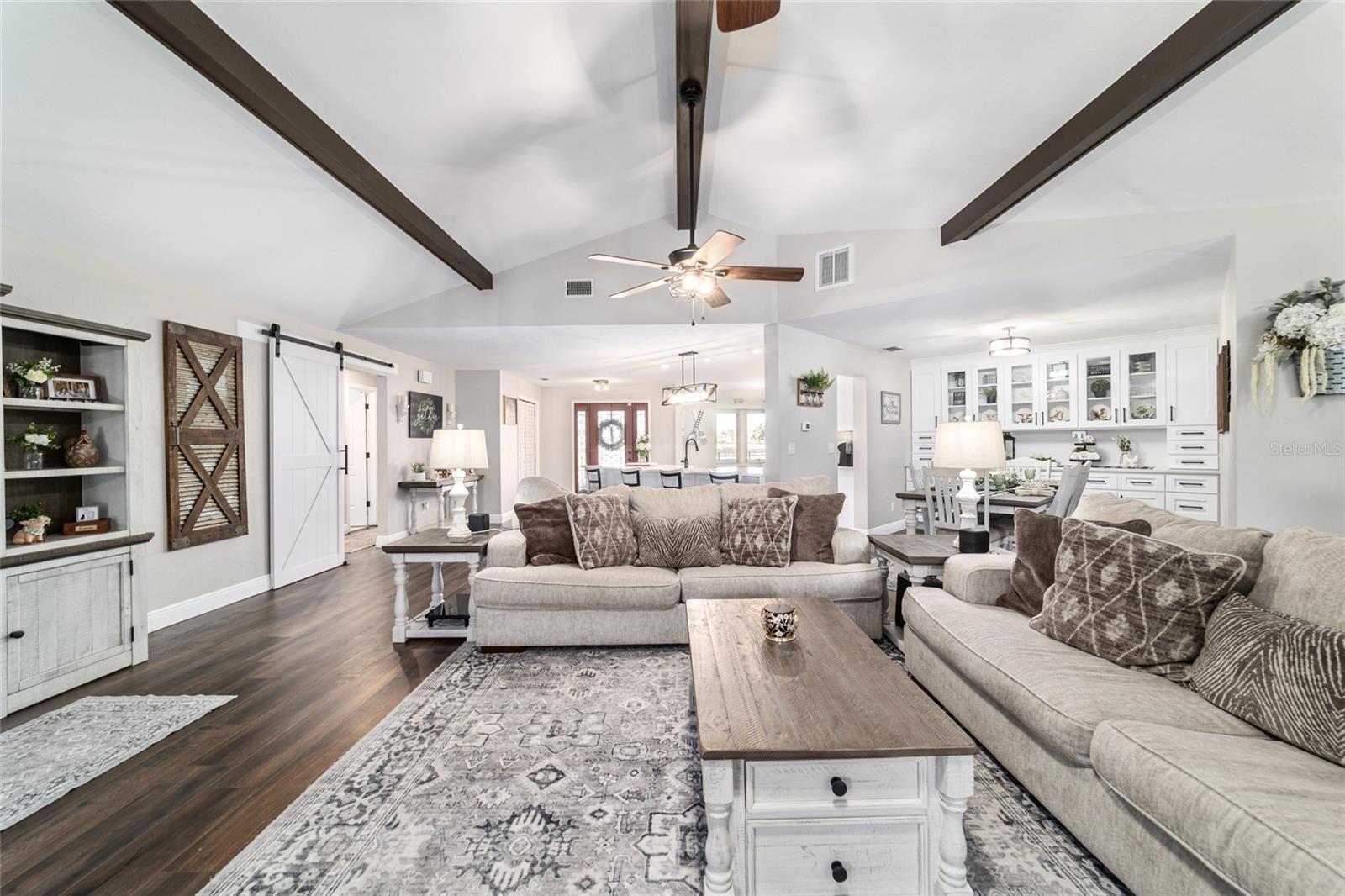 MEADOWLANDS - Residential