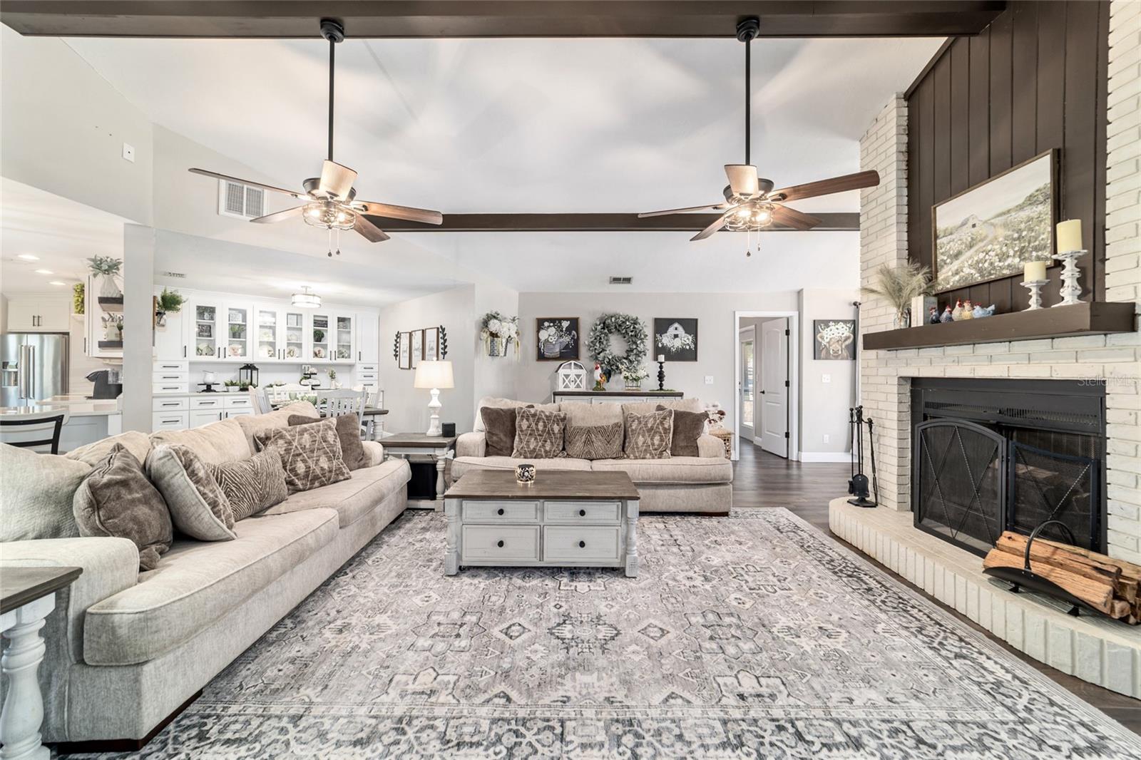 MEADOWLANDS - Residential