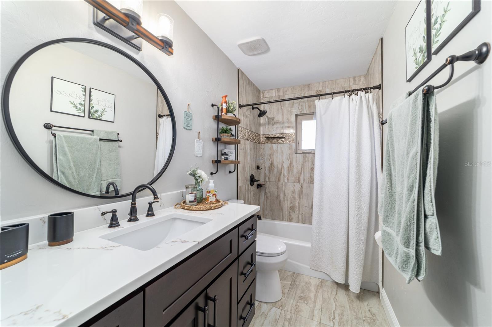 MEADOWLANDS - Residential