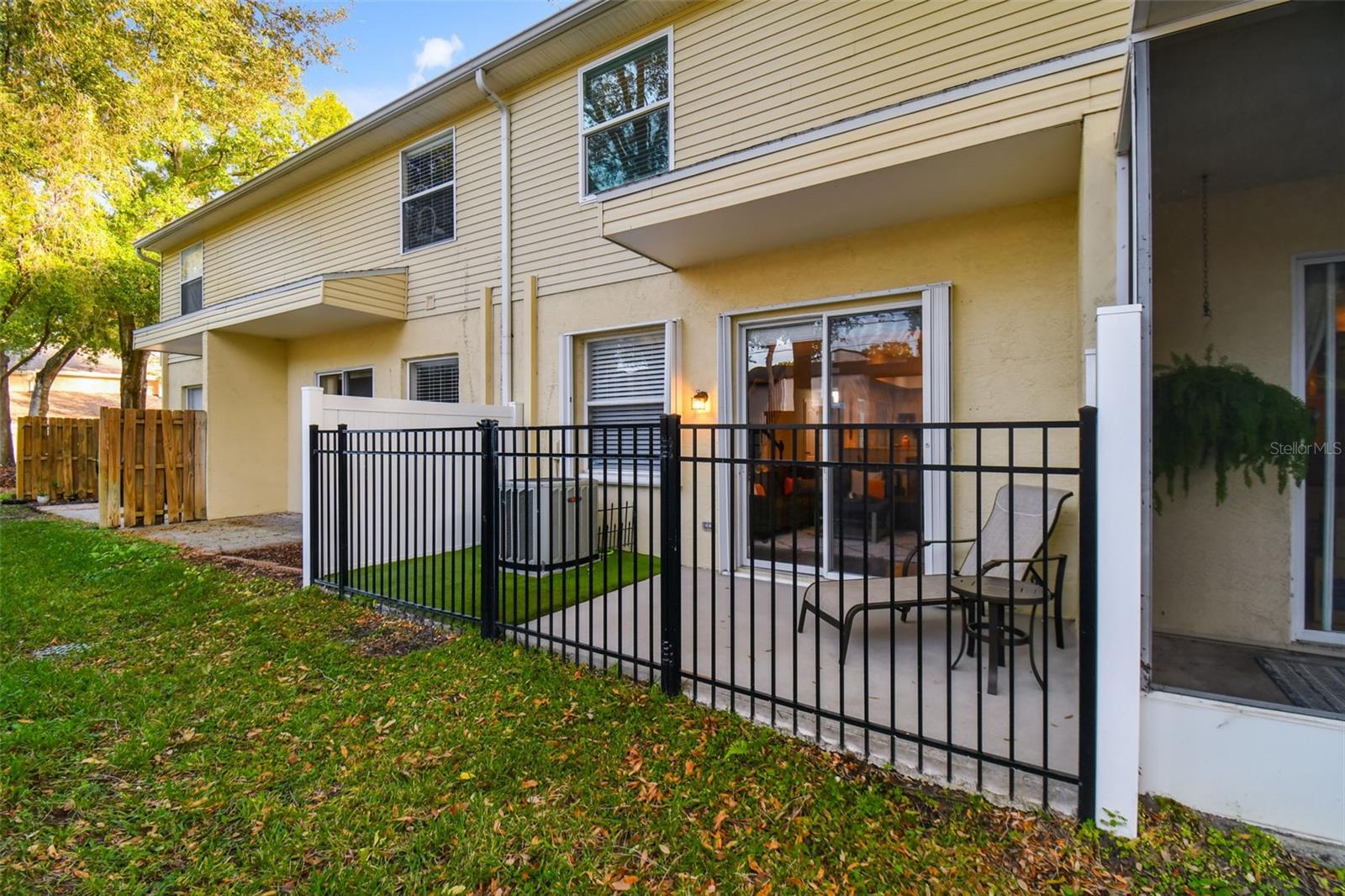 CEDAR HOLLOW CONDO TOWNH - Residential