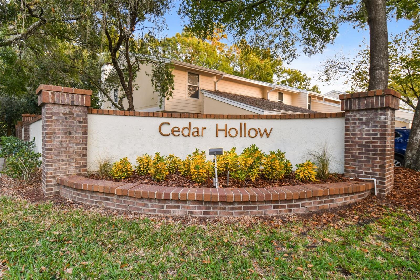 CEDAR HOLLOW CONDO TOWNH - Residential