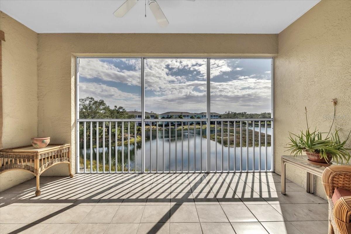 WATERSIDE CLUB I AT HERITAGE OAK PARK - Residential