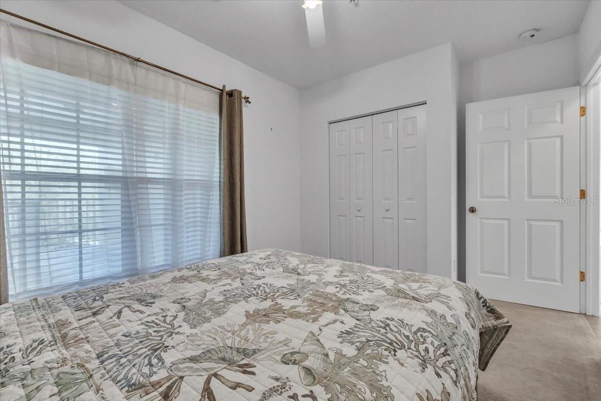 WATERSIDE CLUB I AT HERITAGE OAK PARK - Residential
