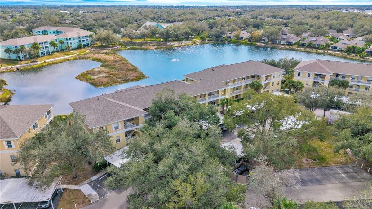 WATERSIDE CLUB I AT HERITAGE OAK PARK - Residential