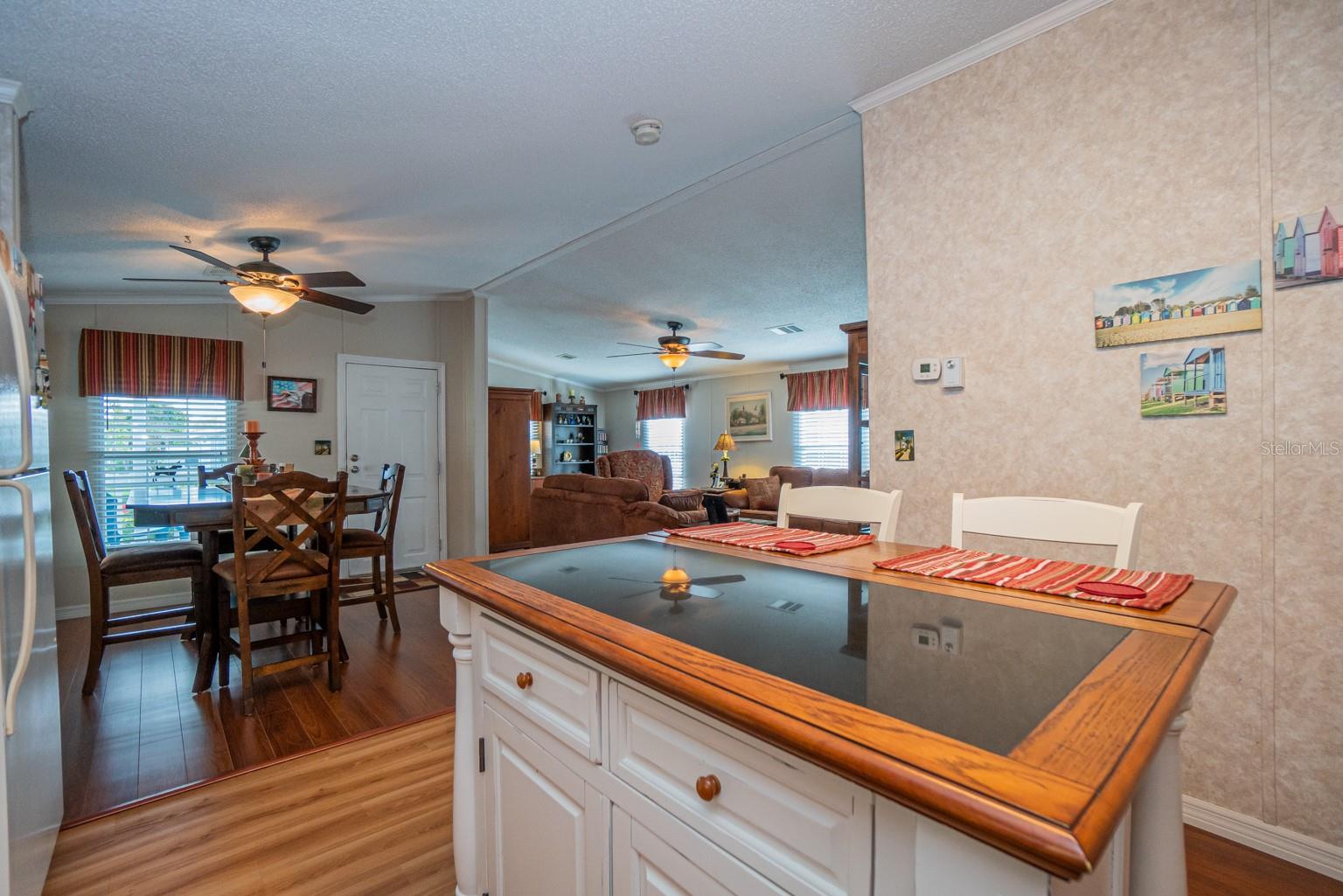 EAGLE POINT MHP - Residential