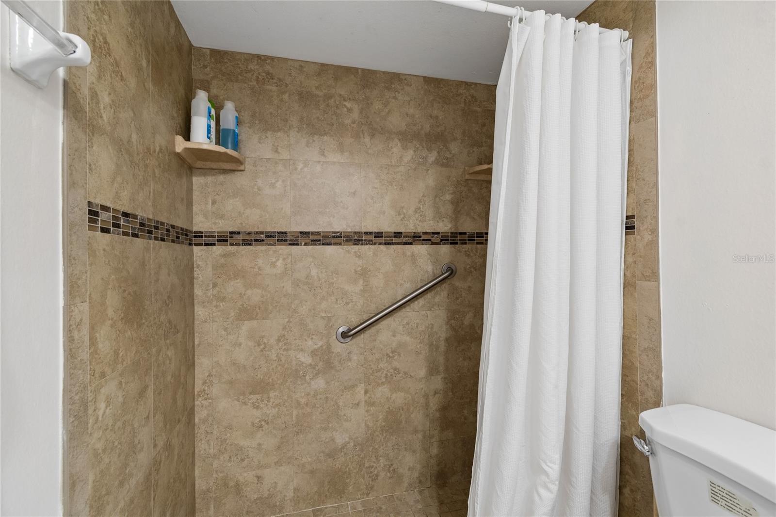 SEAGATE CONDO - Residential