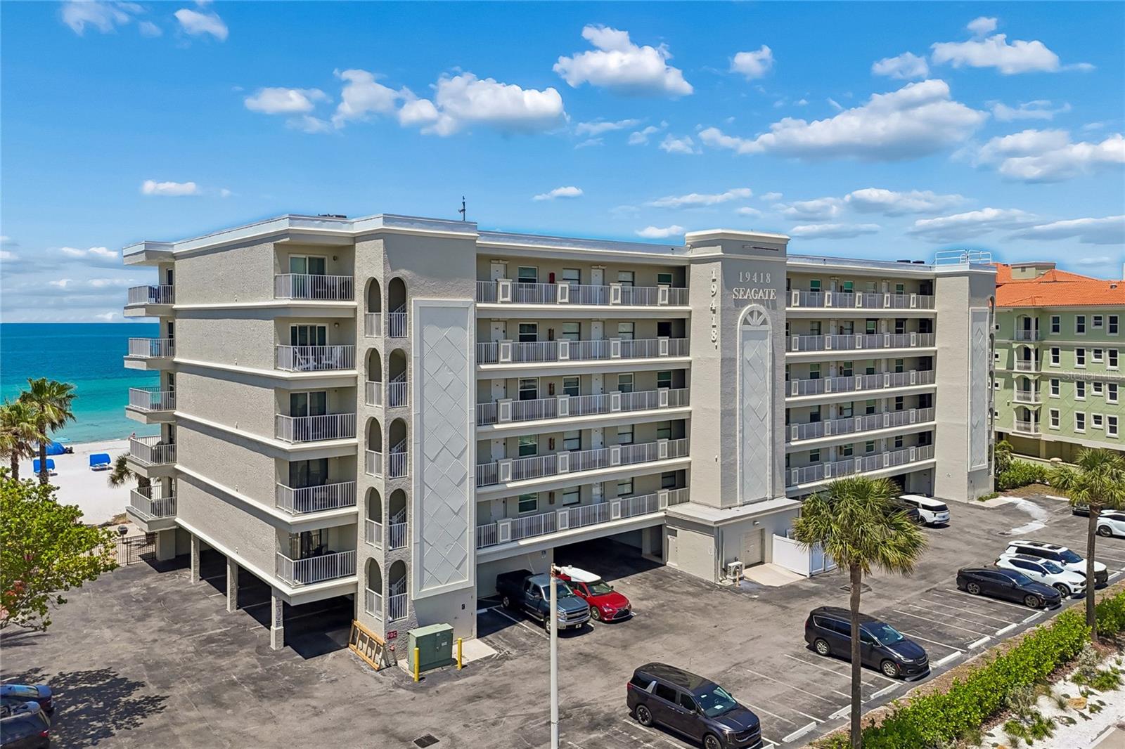 SEAGATE CONDO - Residential