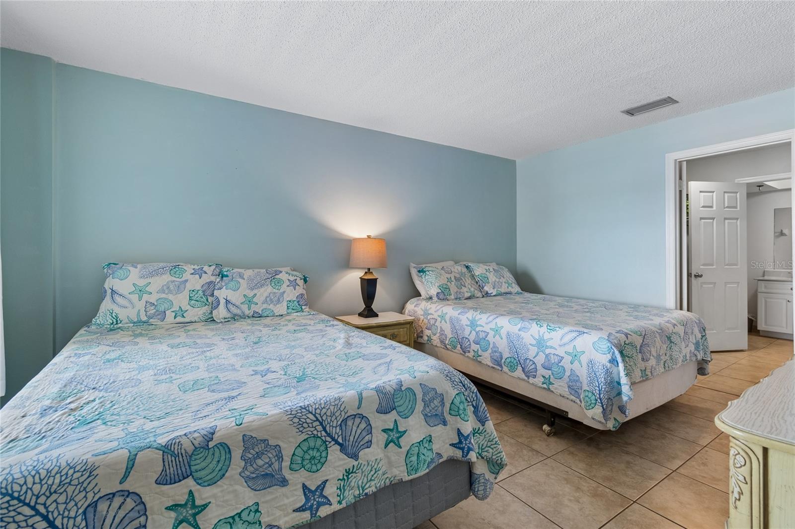 SEAGATE CONDO - Residential