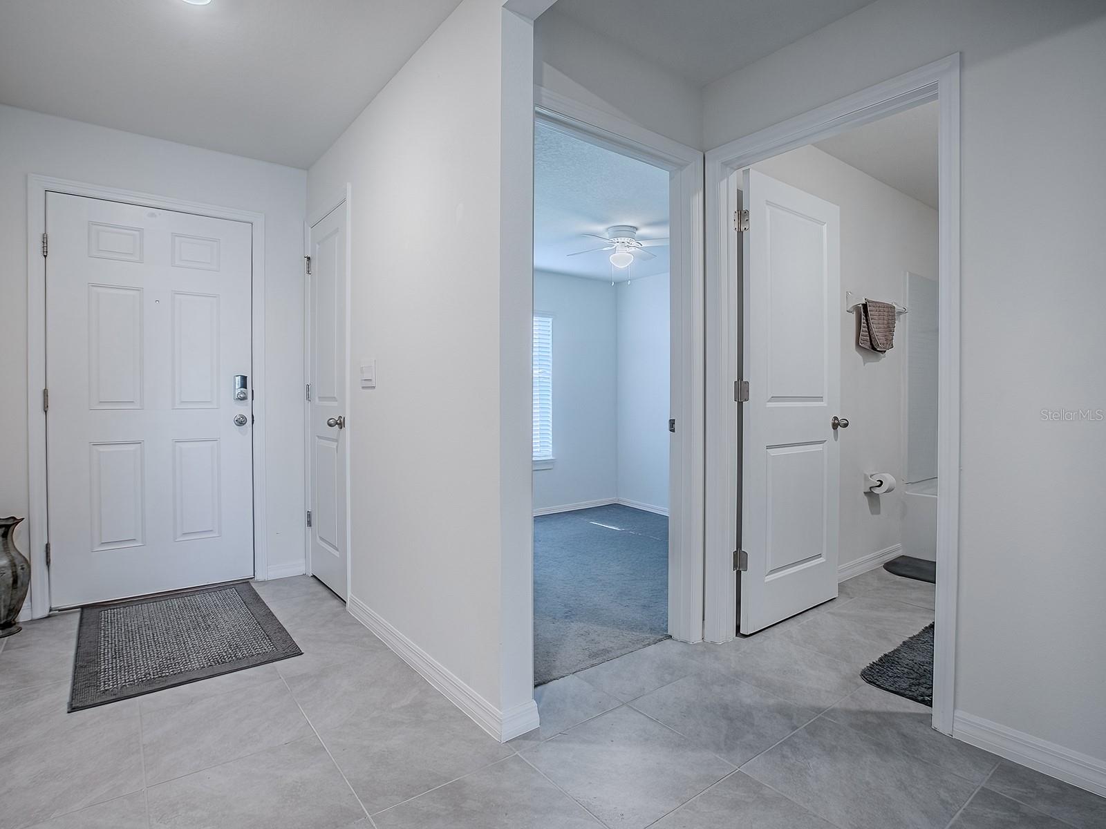 8642 TRIUMPH CIRCLE