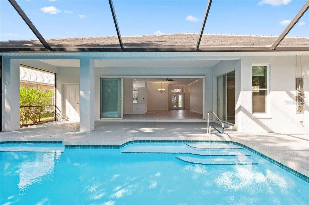 THE LAKES OF JACARANDA - Residential