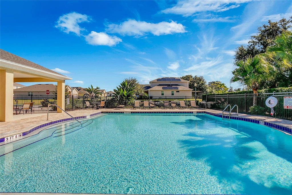Photo of 3139 Bethpage Loop, Mount Dora, FL 32757 (MLS # G5119088)