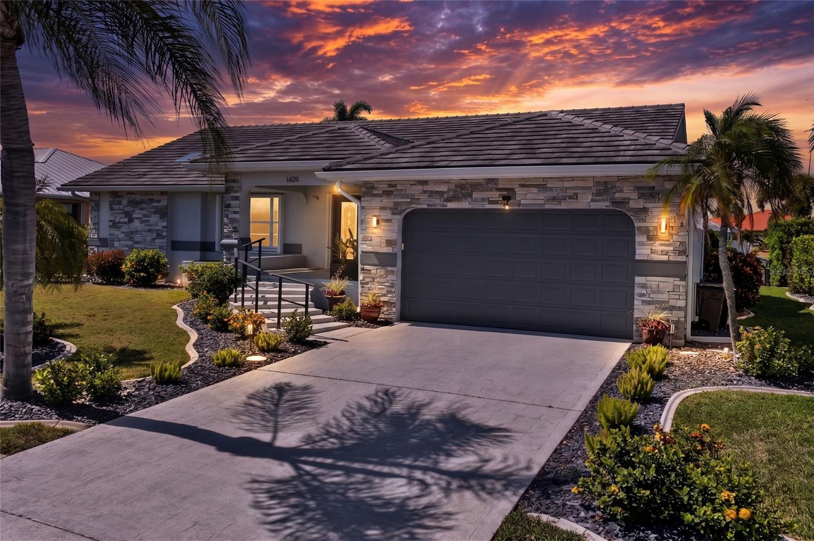 PUNTA GORDA ISLES SEC 14 - Residential