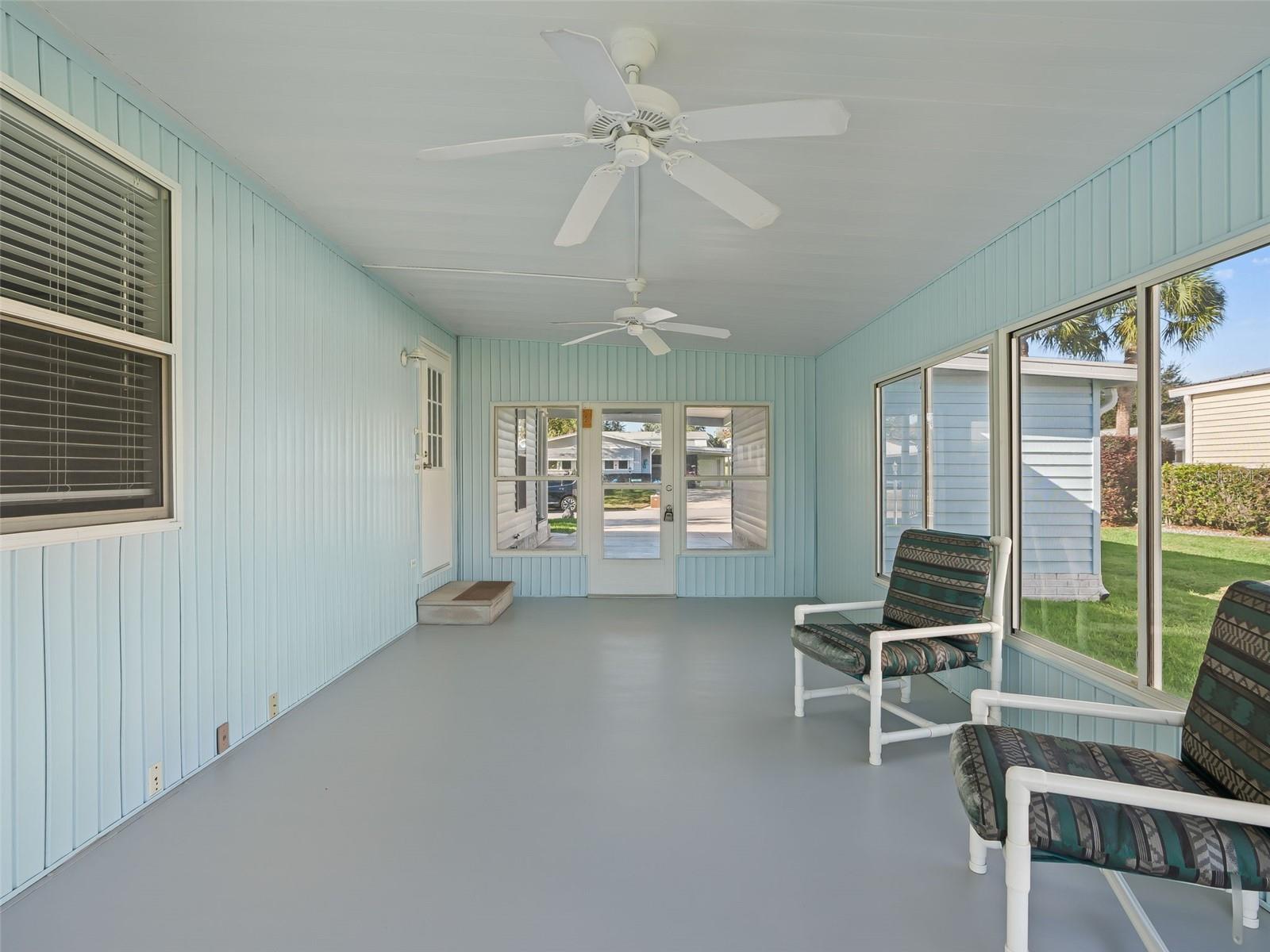 LADY LAKE ORANGE BLOSSOM GARDENS UNIT 10 - Residential