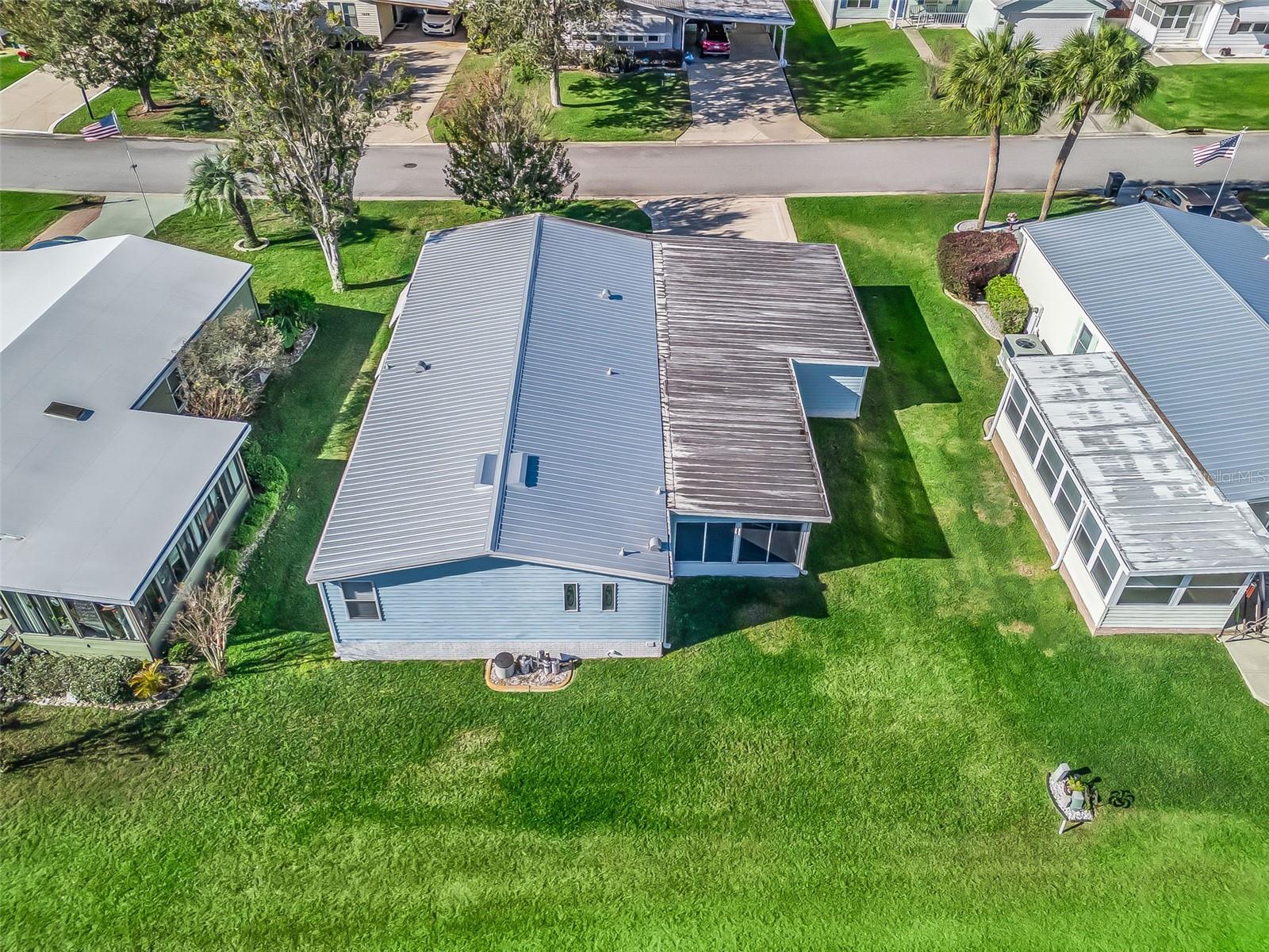 LADY LAKE ORANGE BLOSSOM GARDENS UNIT 10 - Residential