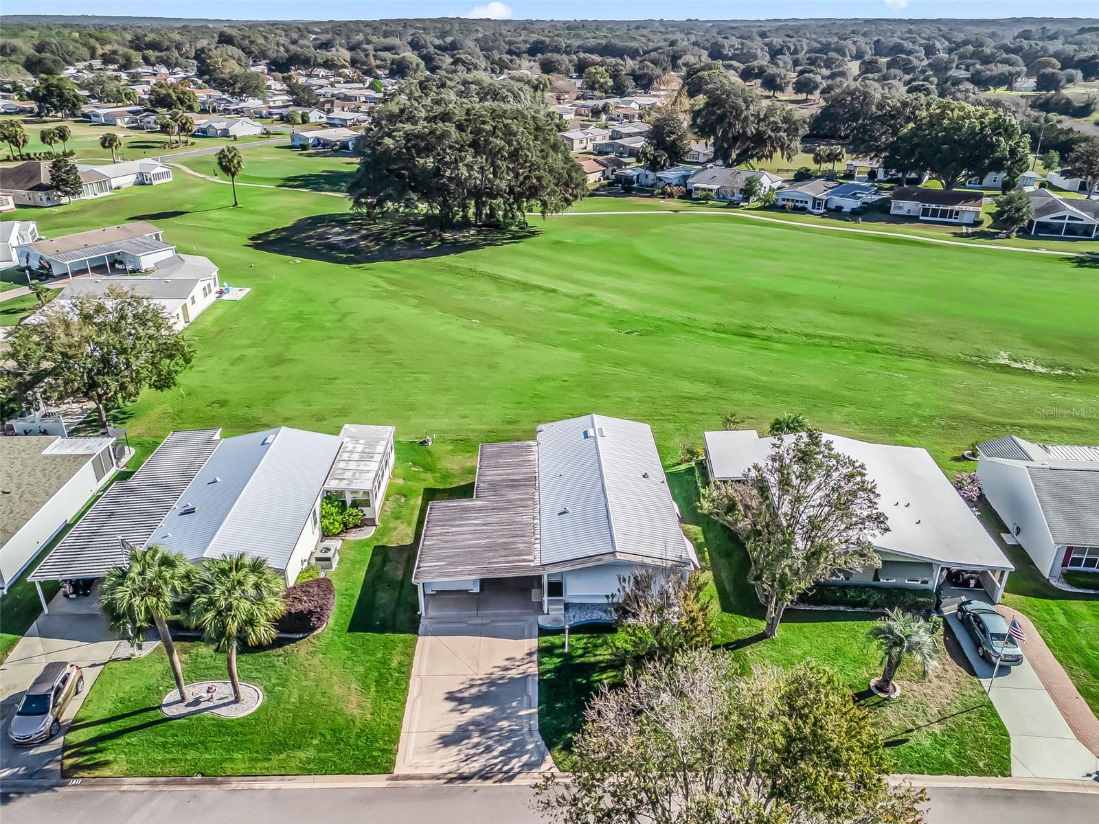 LADY LAKE ORANGE BLOSSOM GARDENS UNIT 10 - Residential