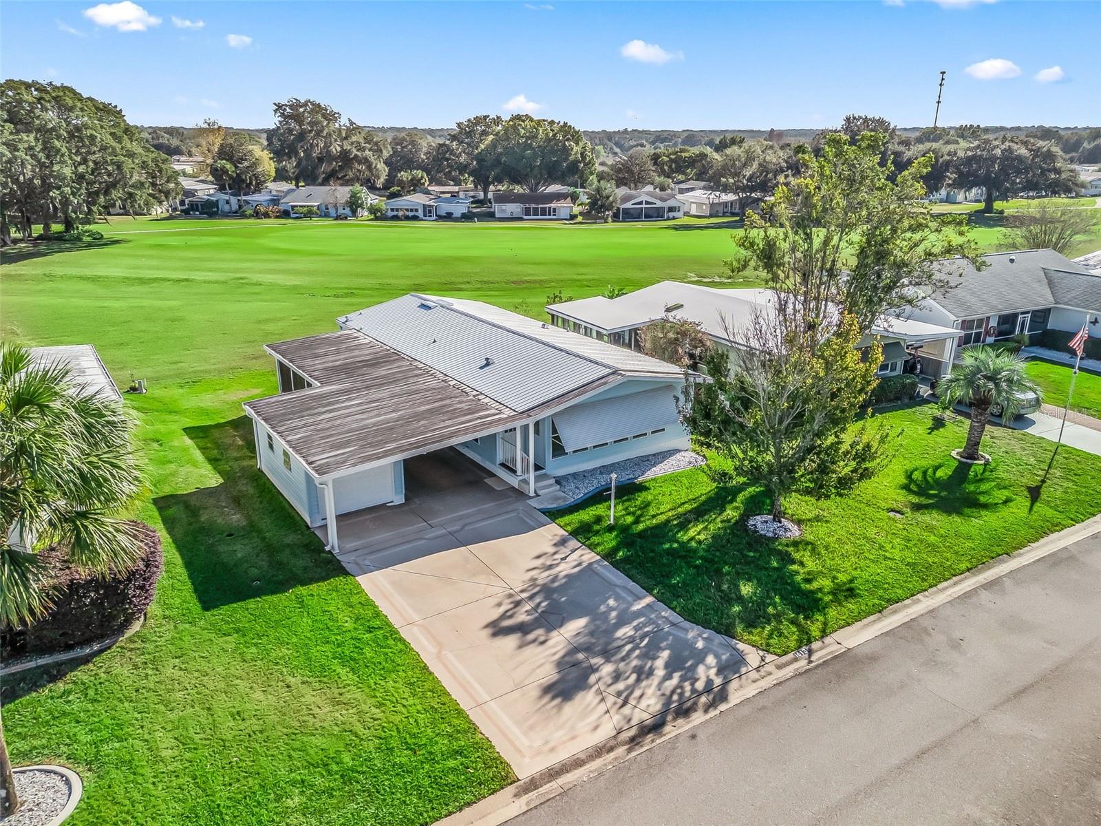 LADY LAKE ORANGE BLOSSOM GARDENS UNIT 10 - Residential