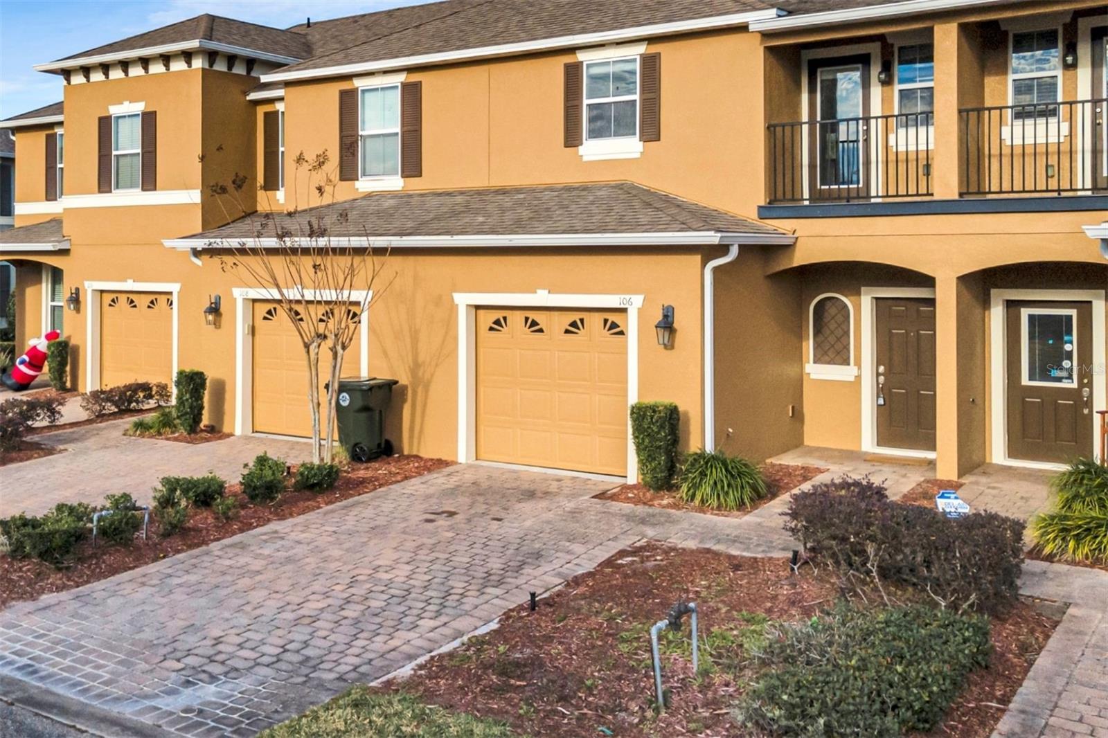 106 CARMICHAEL WAY