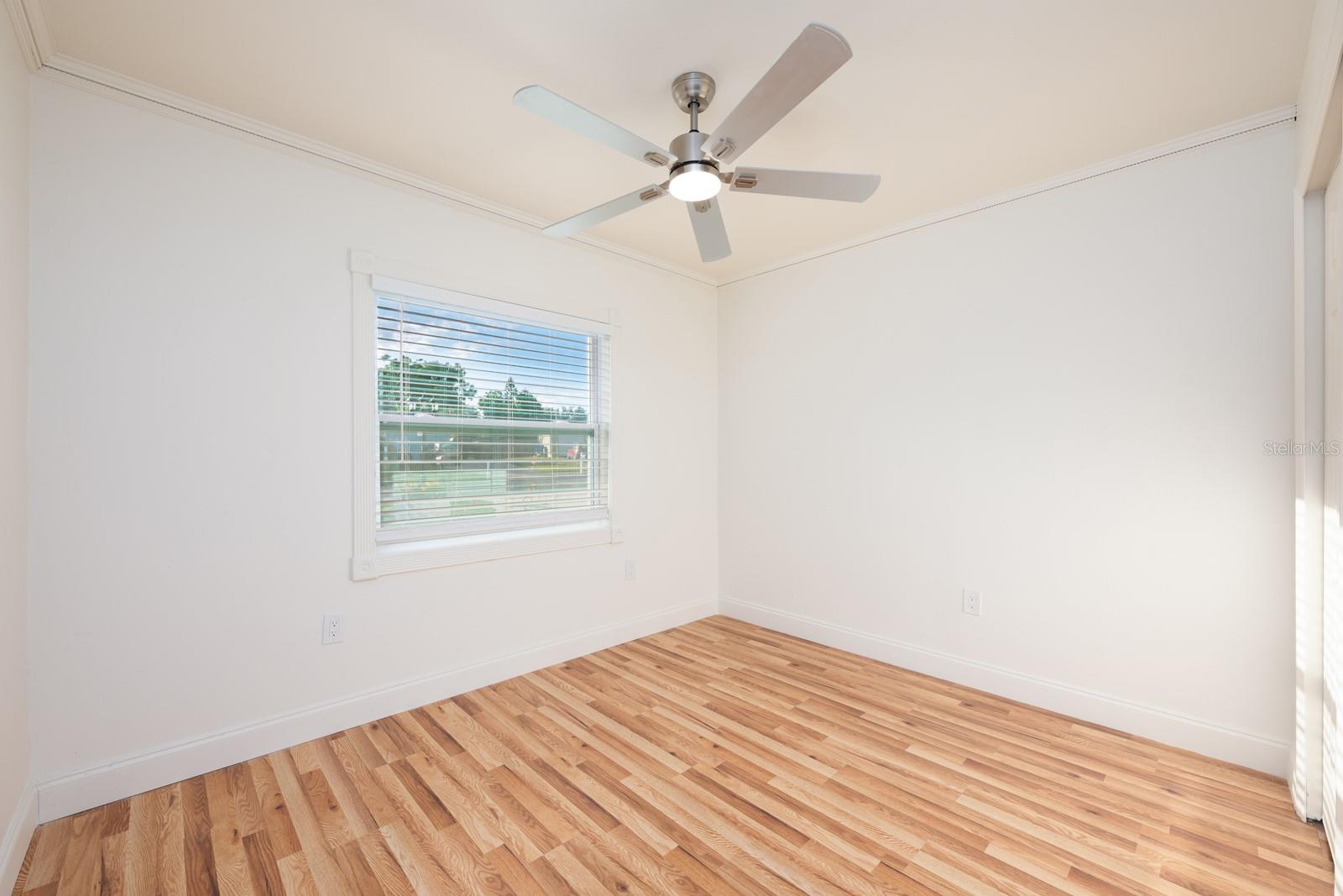 TWIN LAKES MANOR ADD 02 - Residential