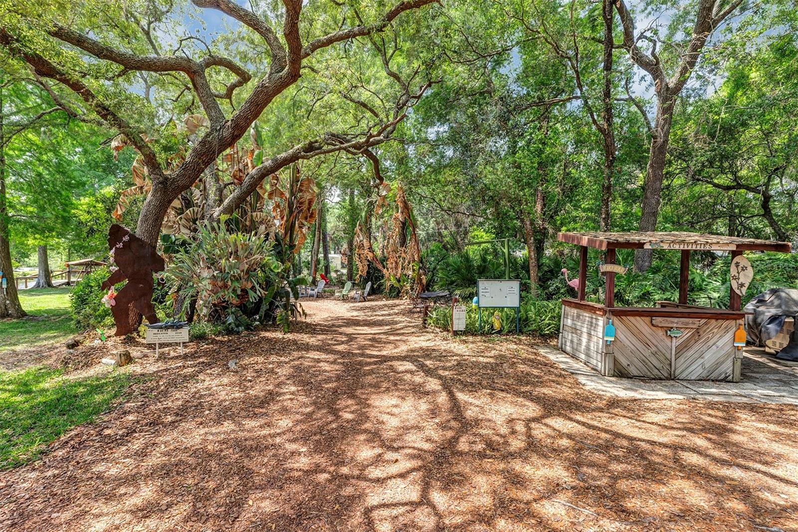 FOX RUN - Residential