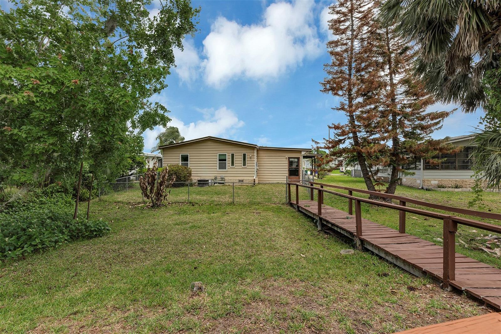 FOX RUN - Residential