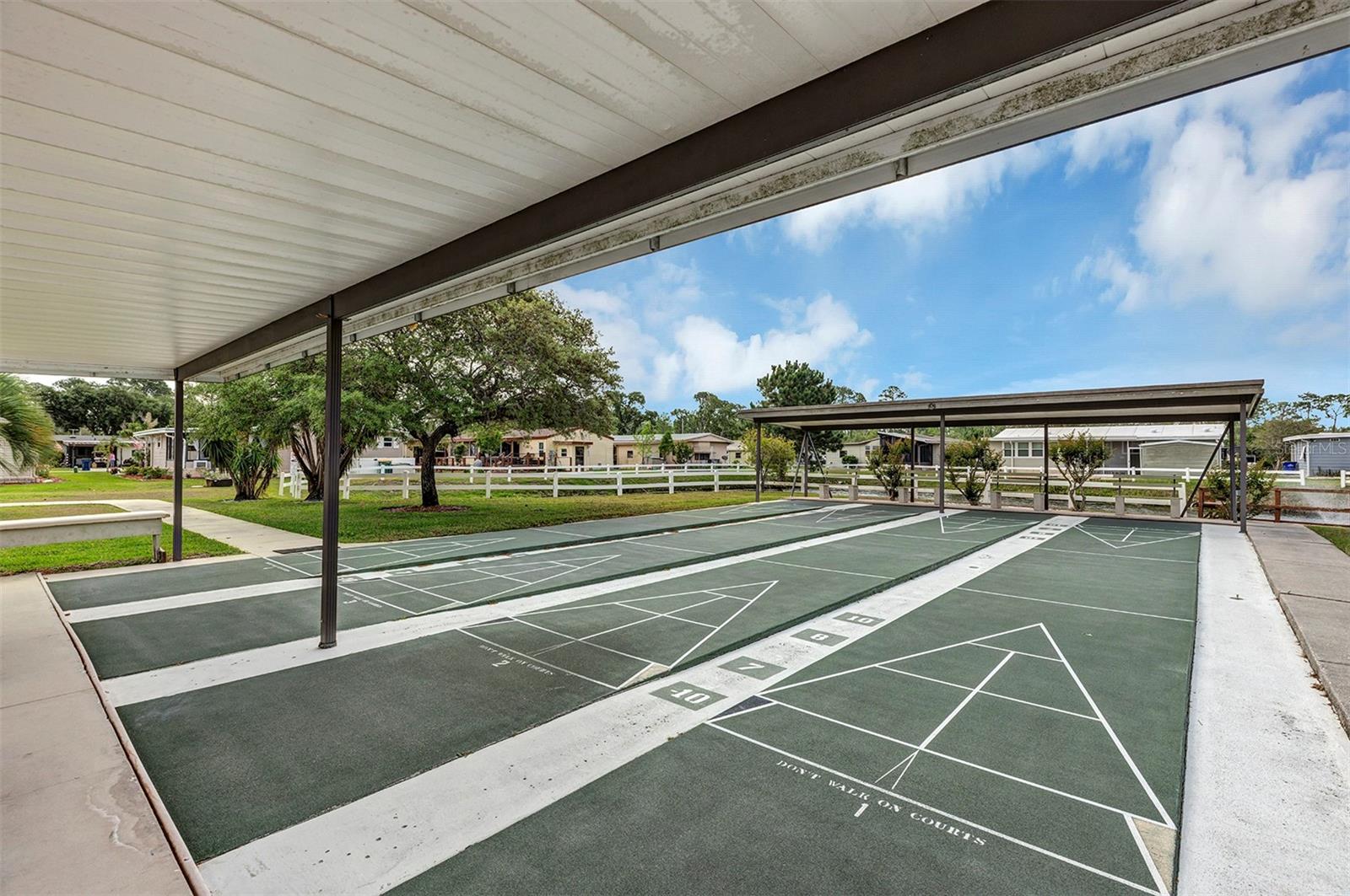 FOX RUN - Residential