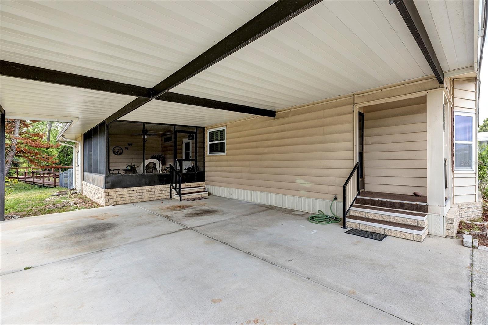 FOX RUN - Residential