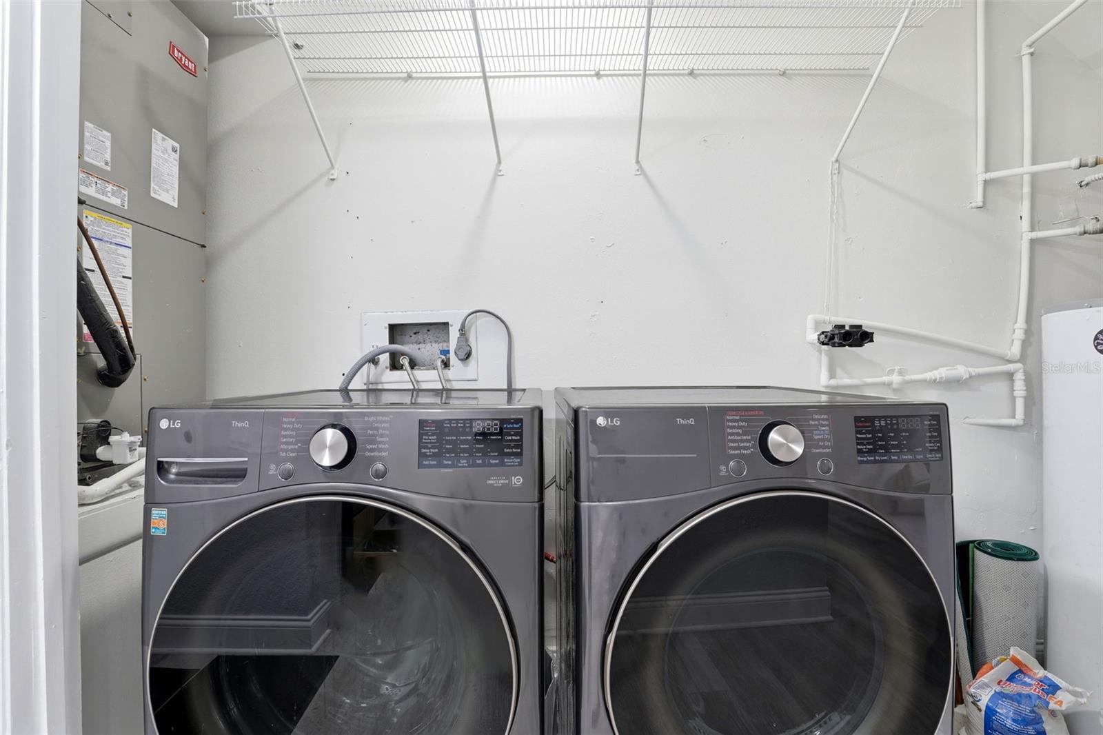 WINDHOVER - Residential