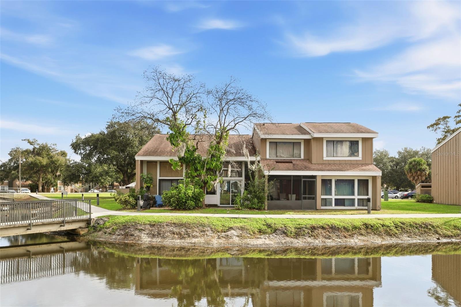 WINDHOVER - Residential