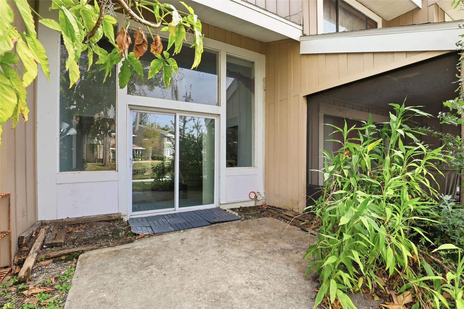 WINDHOVER - Residential