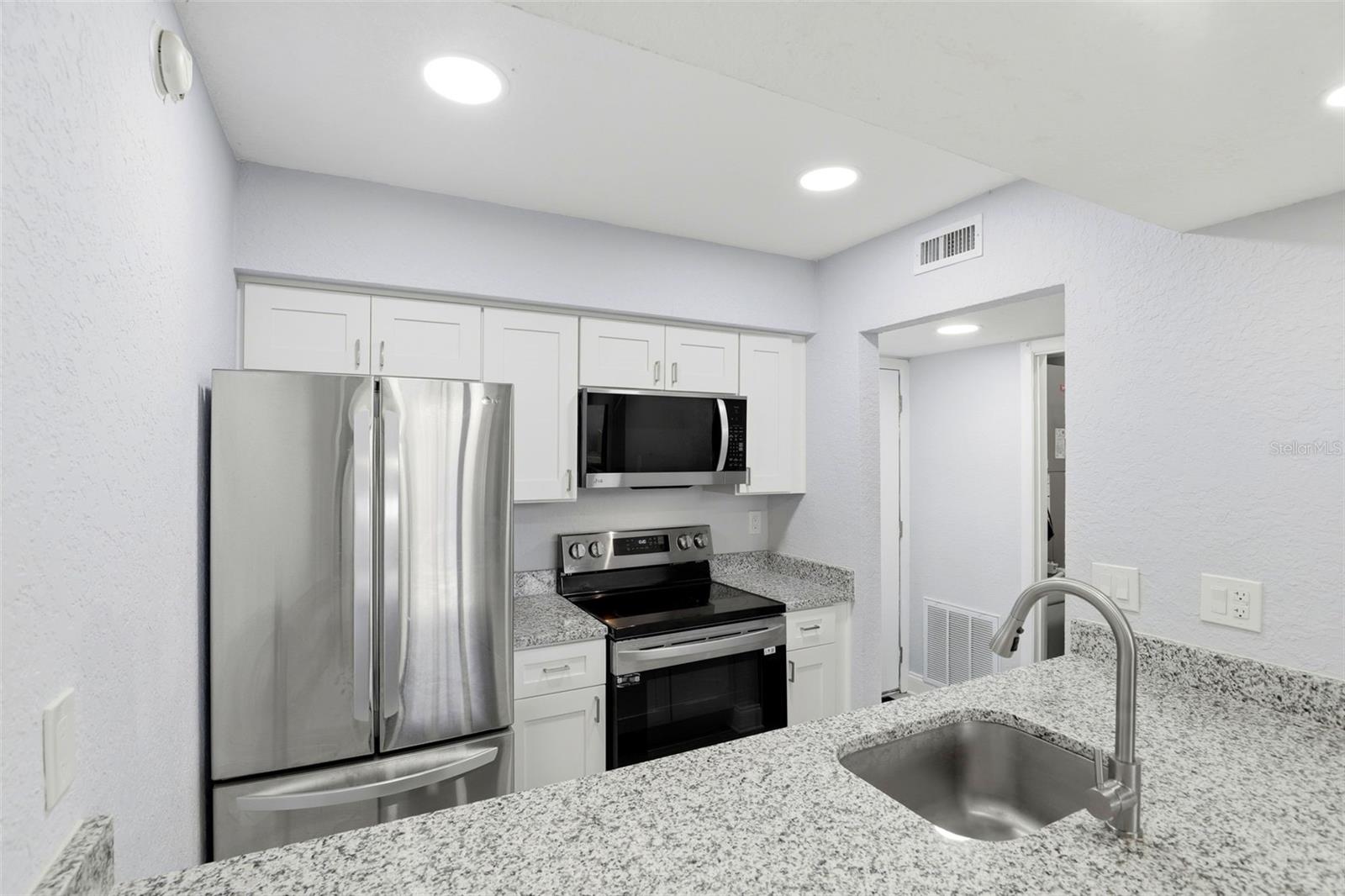 WINDHOVER - Residential