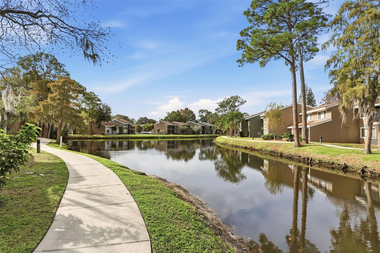 WINDHOVER - Residential