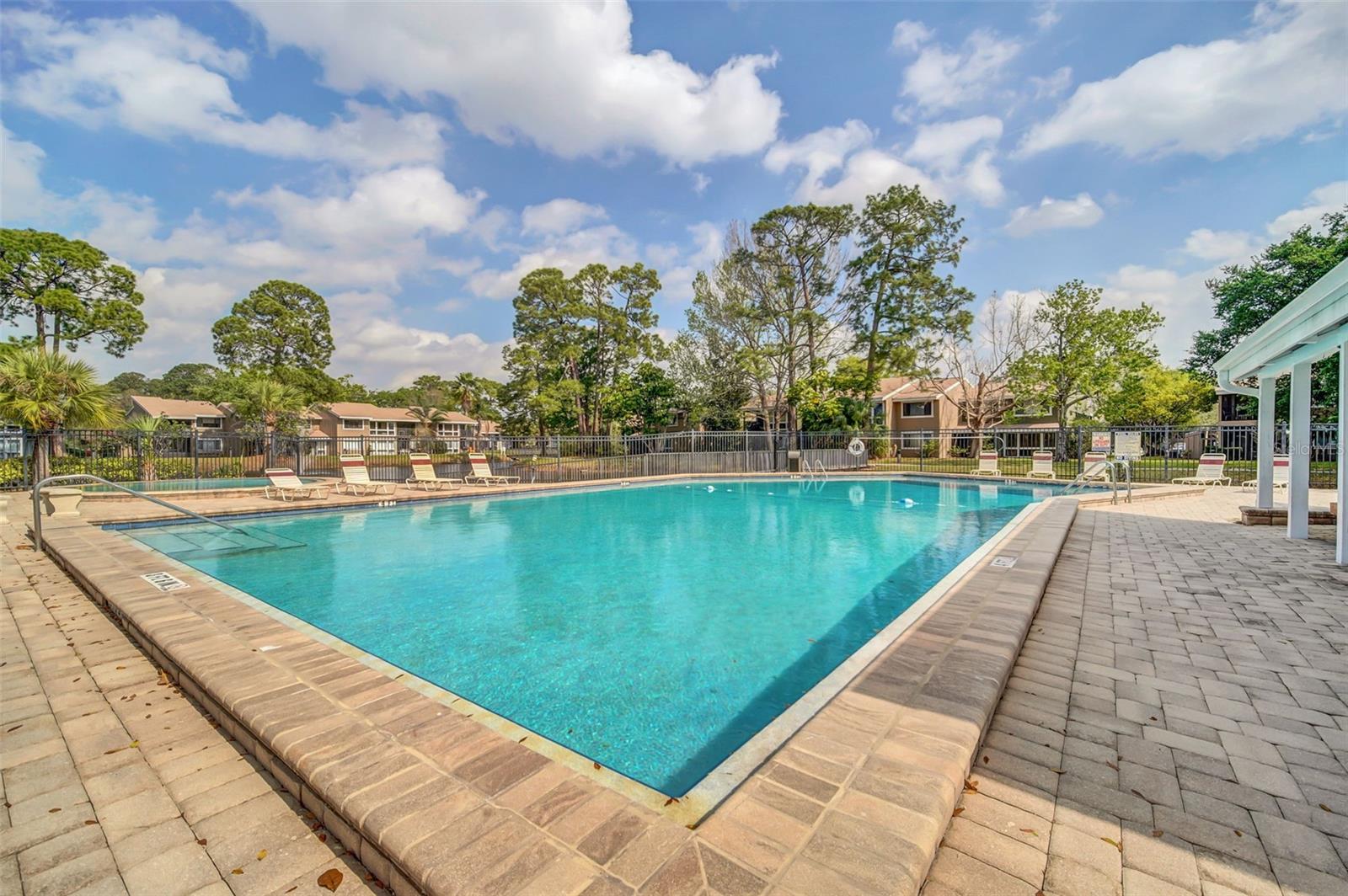 WINDHOVER - Residential