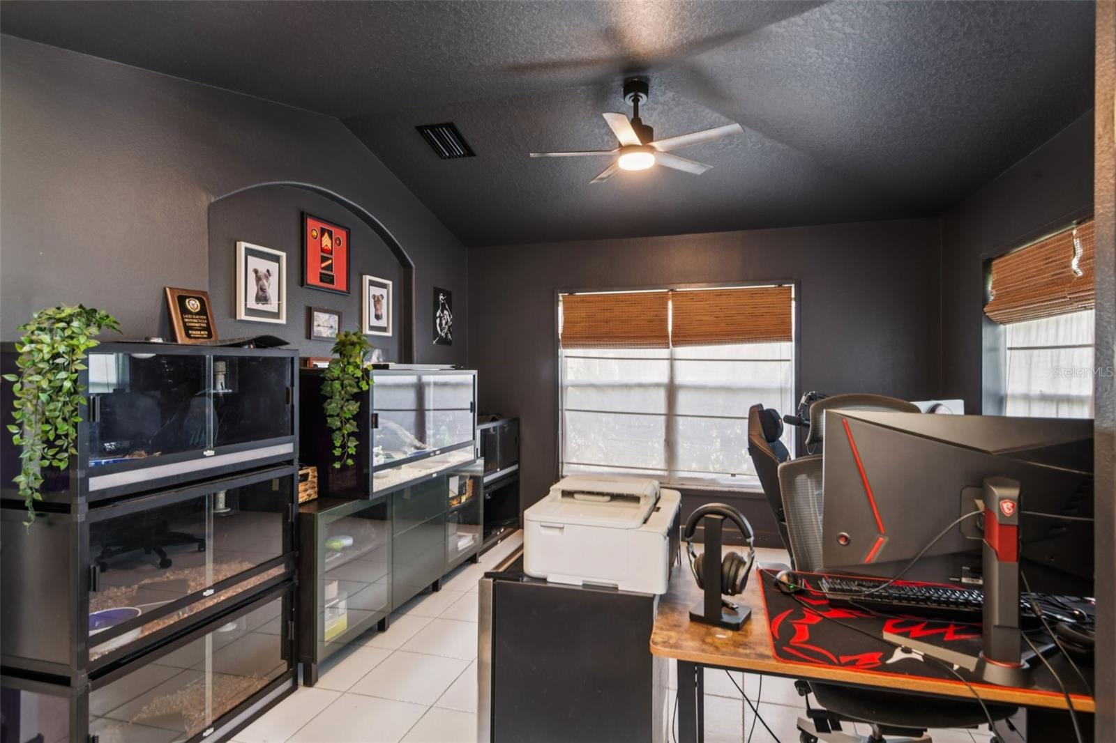 NORTH LAKE OF TARPON SPGS - PH 1 - Residential Lease