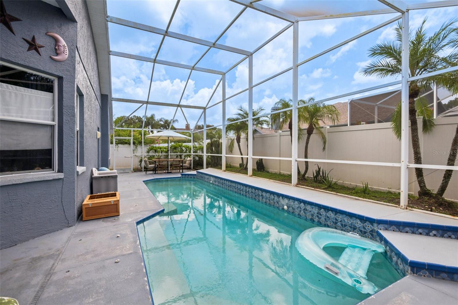 NORTH LAKE OF TARPON SPGS - PH 1 - Residential Lease