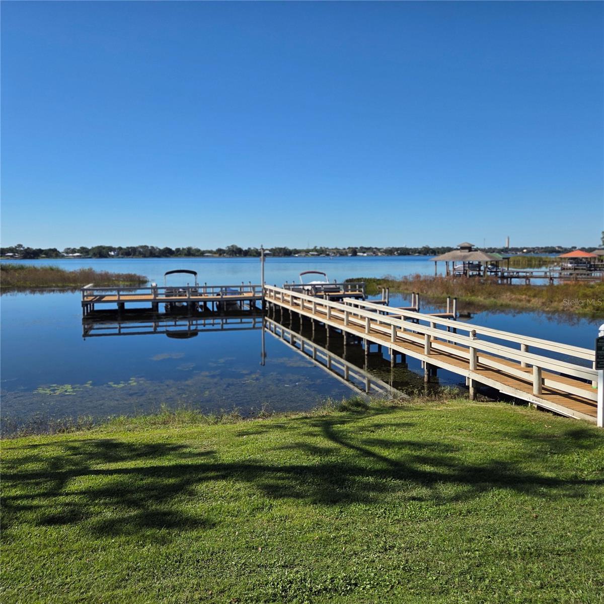 MEADOWLAKE SUB - Residential