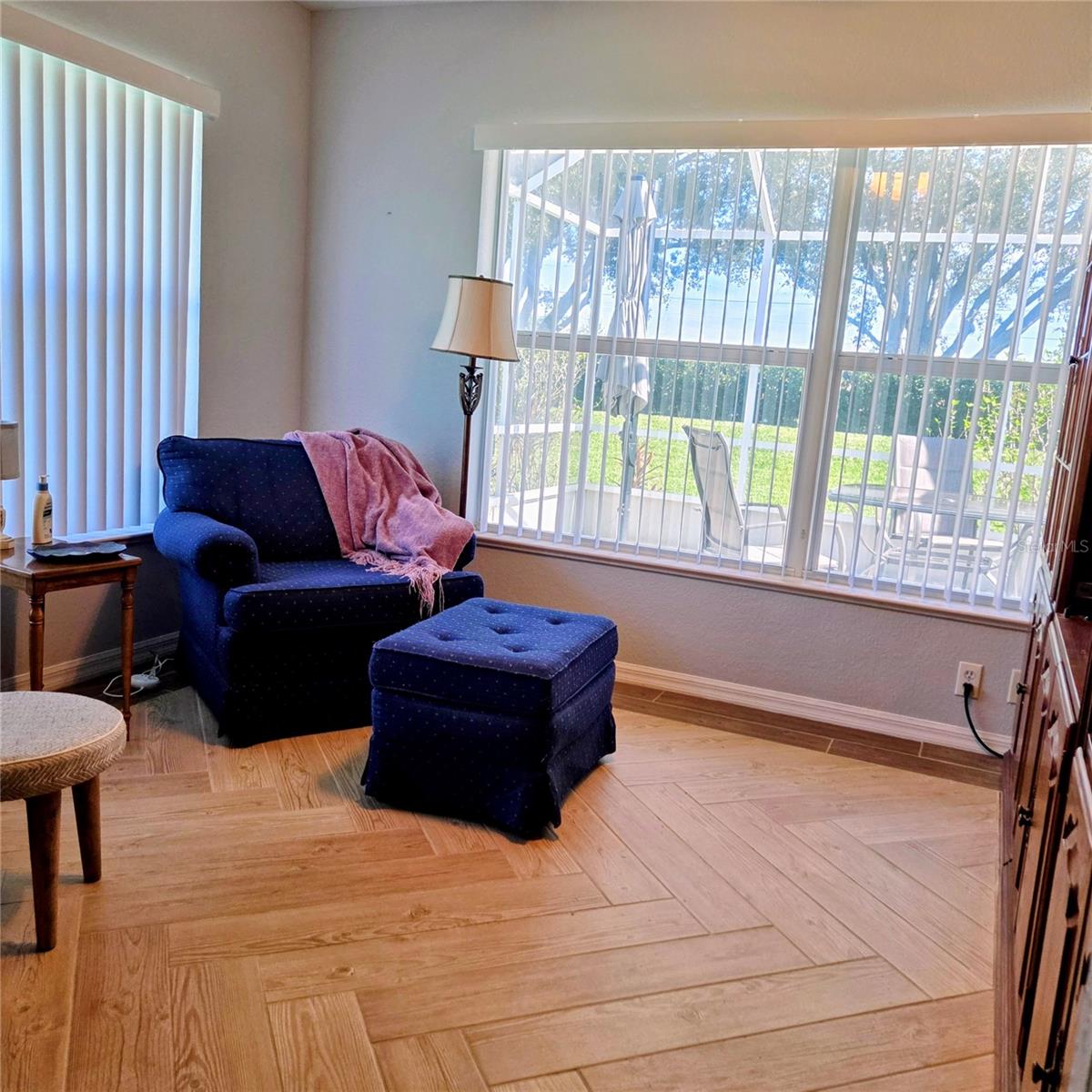 MEADOWLAKE SUB - Residential