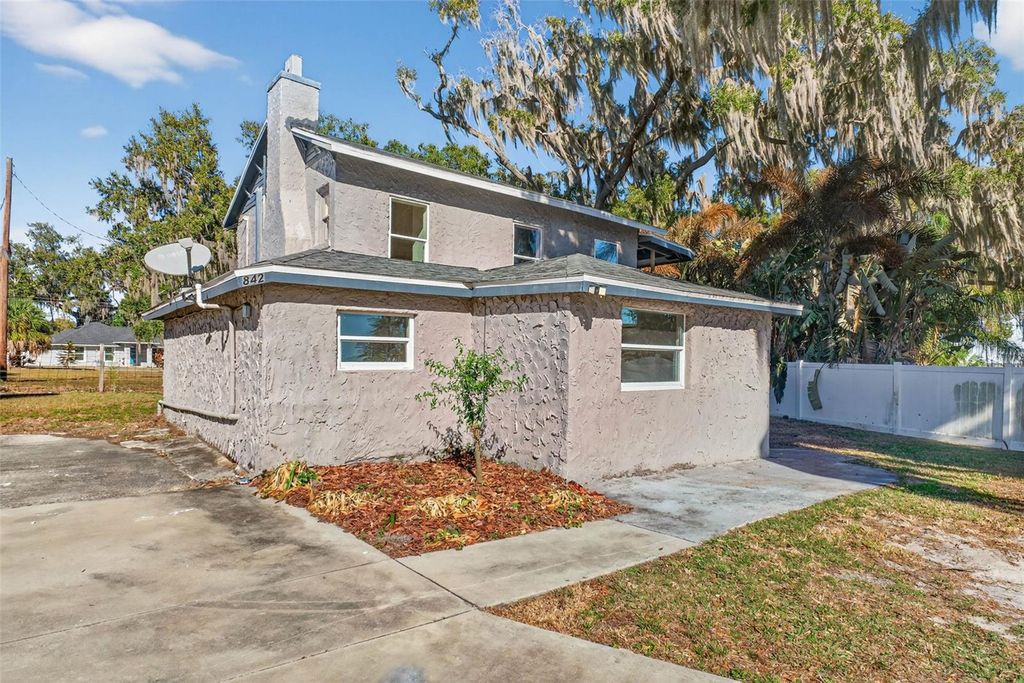 Photo of 842 Channing Road, Lakeland, FL 33805 (MLS # S5143816)