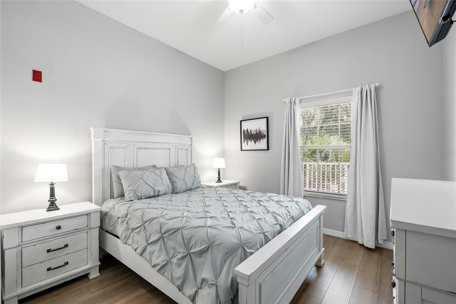 BAHAMA BAY - Residential