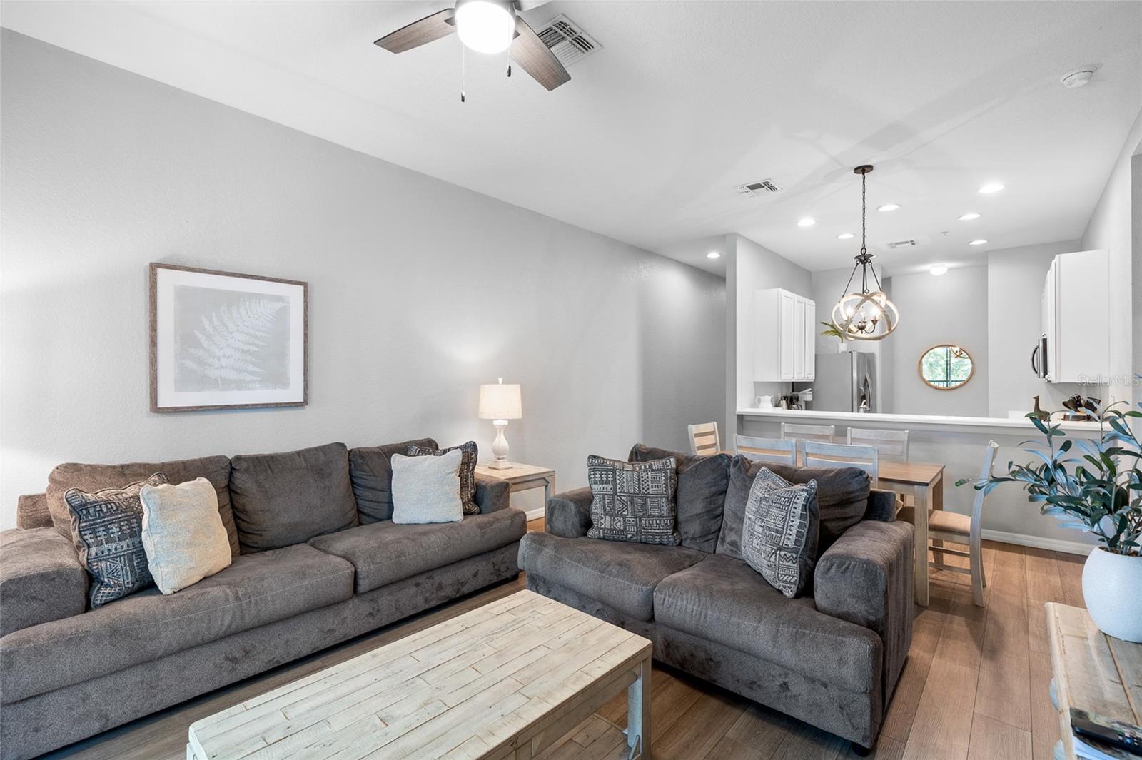 BAHAMA BAY - Residential