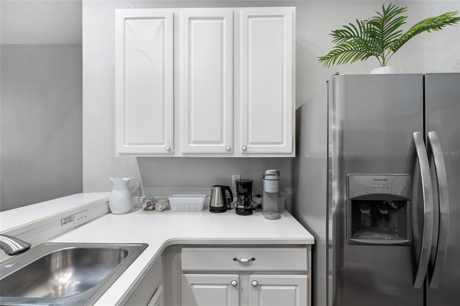 BAHAMA BAY - Residential