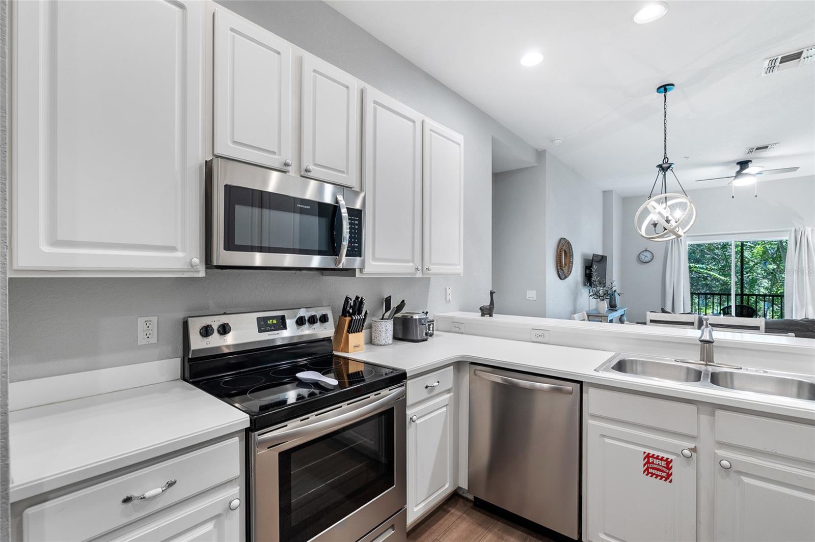 BAHAMA BAY - Residential