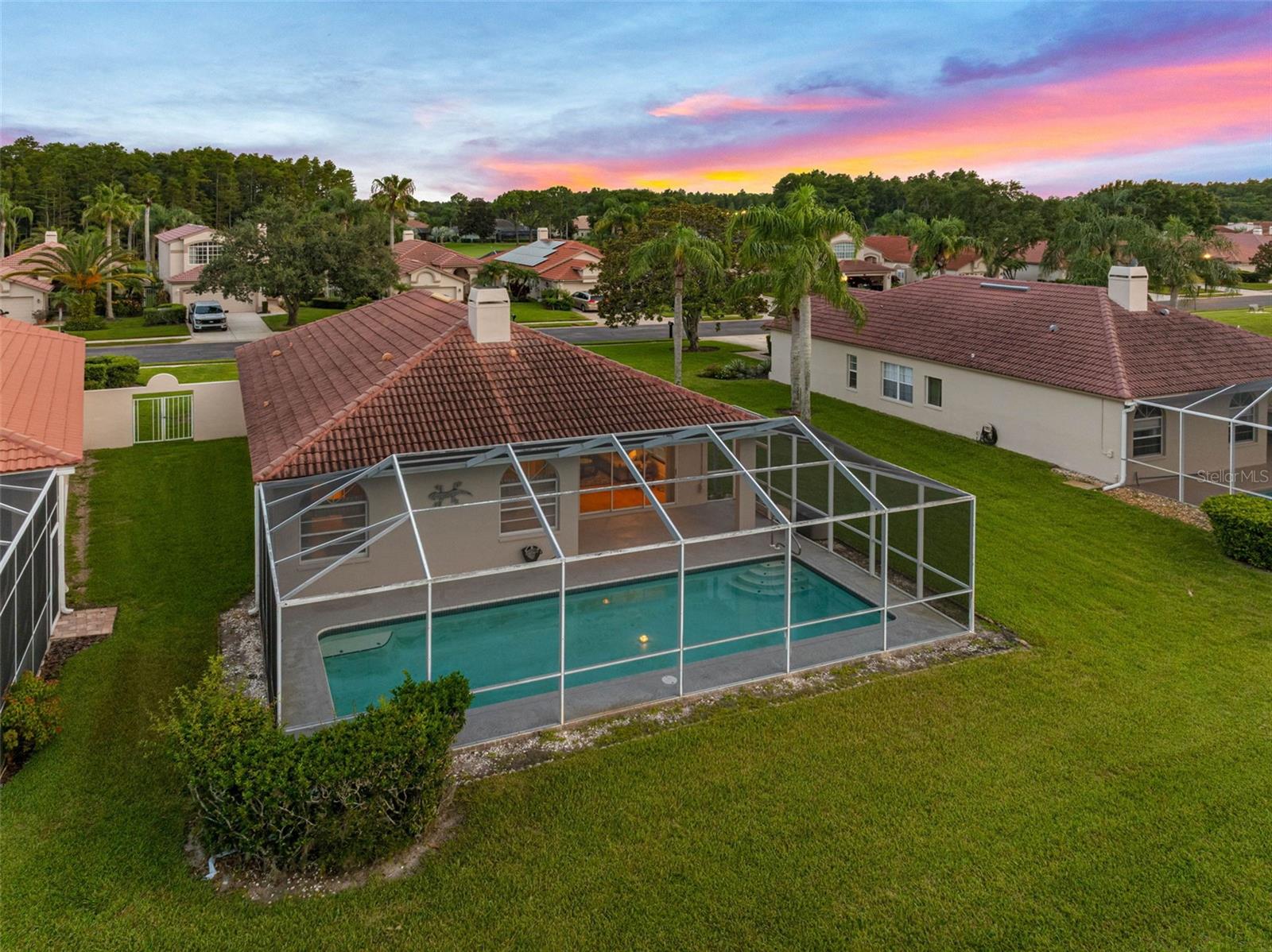 1090 DARTFORD DRIVE