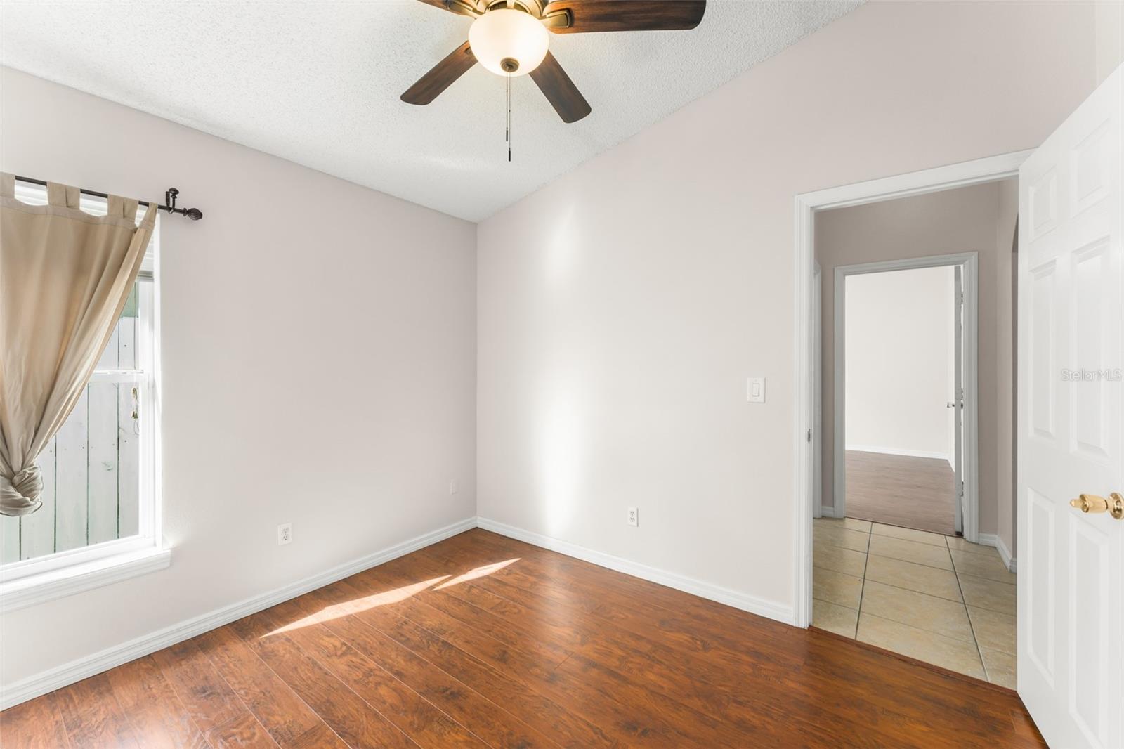 STONEGATE - Residential