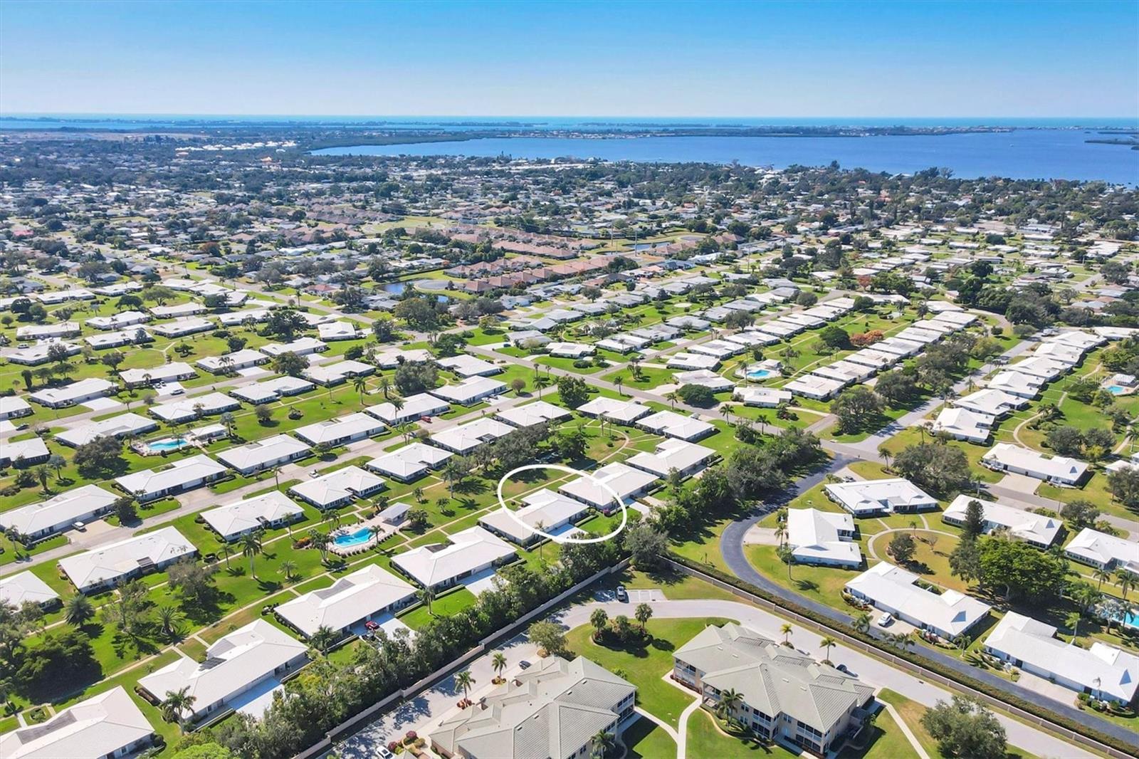 VILLAGE GREEN OF BRADENTON SEC 7 - Residential