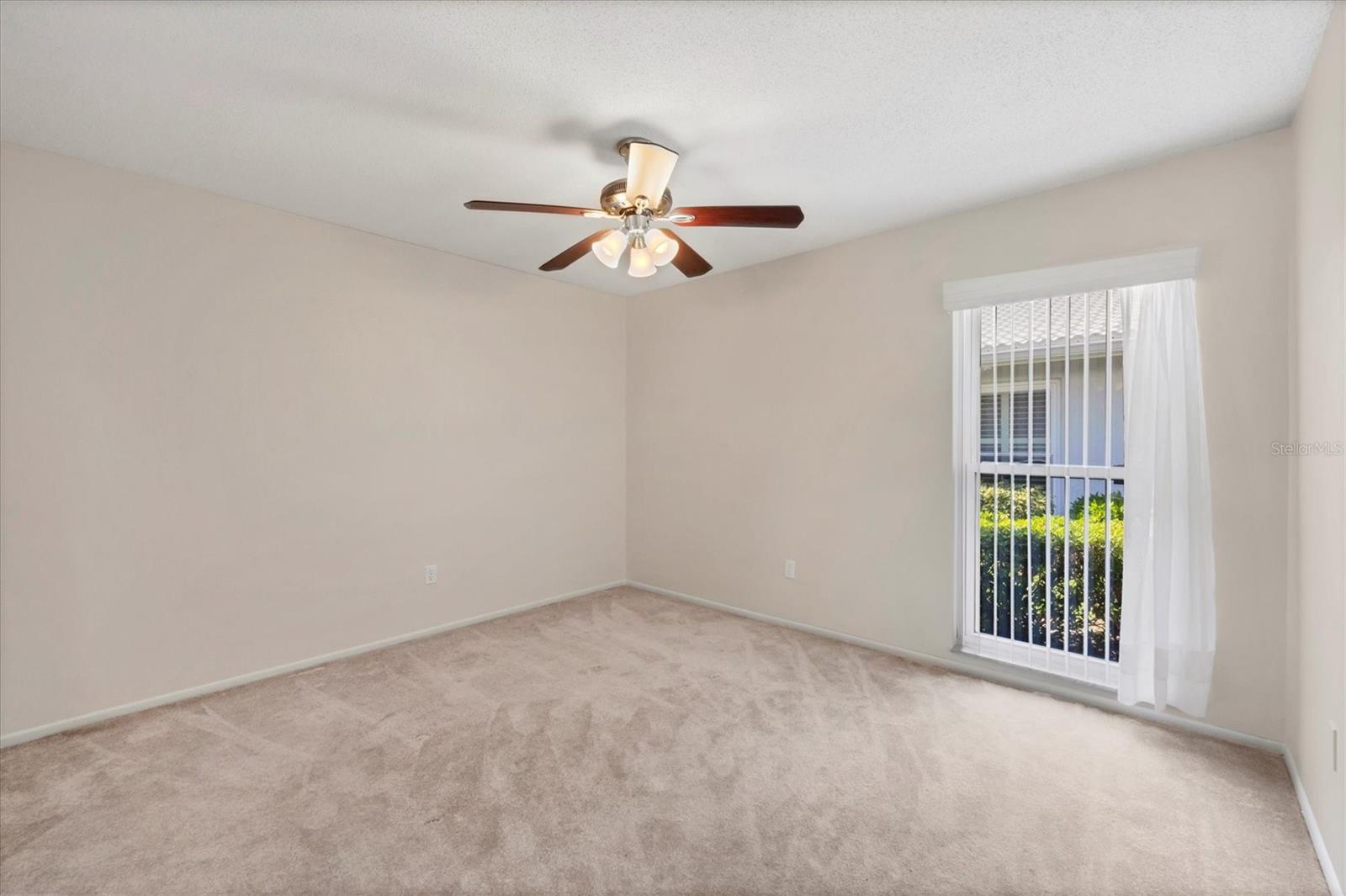 VILLAGE GREEN OF BRADENTON SEC 7 - Residential