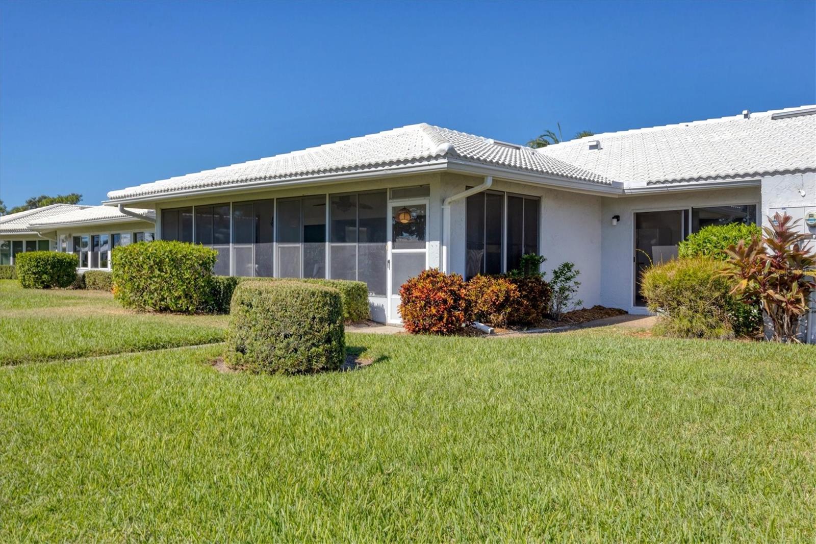 VILLAGE GREEN OF BRADENTON SEC 7 - Residential