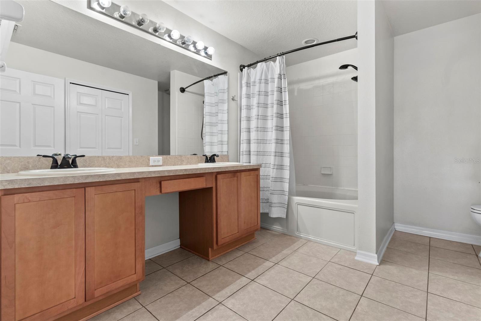 SPRING HILL UNIT 21 - Residential