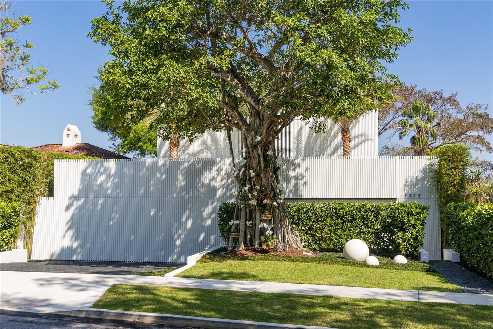 1333 ALBERTA DRIVE